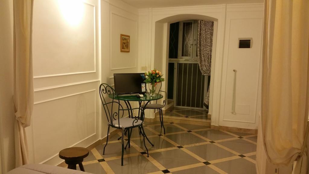 Suite Calefati "Monolocale" Bari Exterior photo